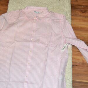 NWT Long Sleeved Pink with white stripes button up shirt. XL